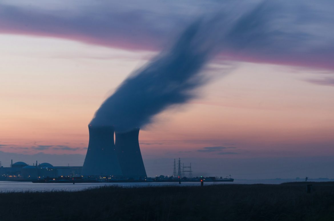 Znaczące korzyści gospodarcze z programu nowej generacji elektrowni jądrowych w Polsce
