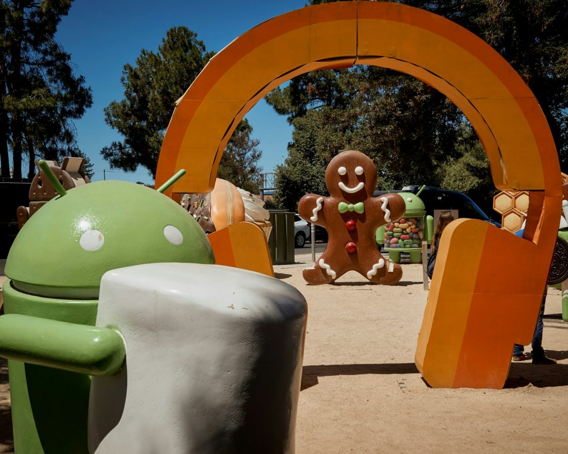 Google przedłuża wsparcie jądra Linux, aby dłużej zabezpieczać urządzenia z Androidem